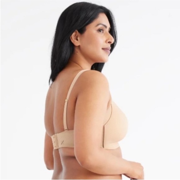 KNIX Wingwoman Contour Wireless Bra Nude. - Picture 10 of 10